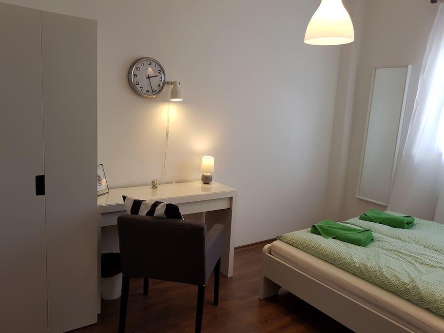27 Shades Of Green Boedapest Kamer foto